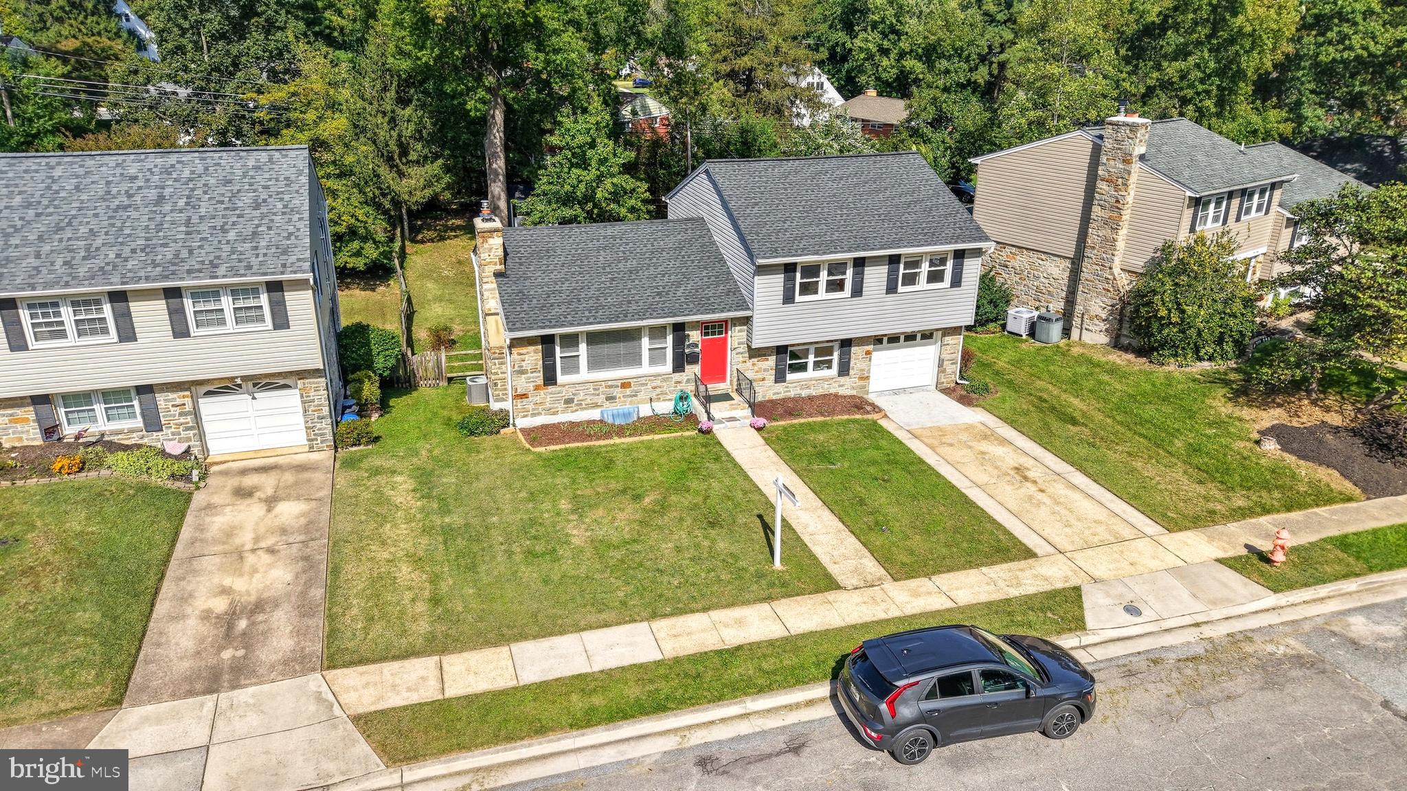 42 CROFTLEY ROAD