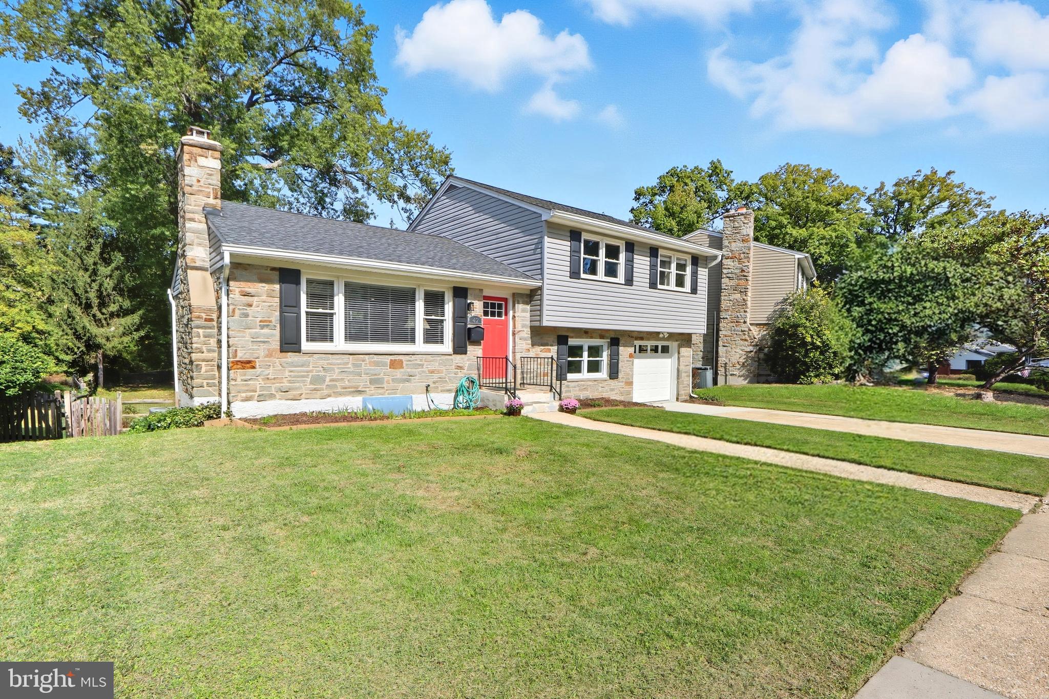 42 CROFTLEY ROAD