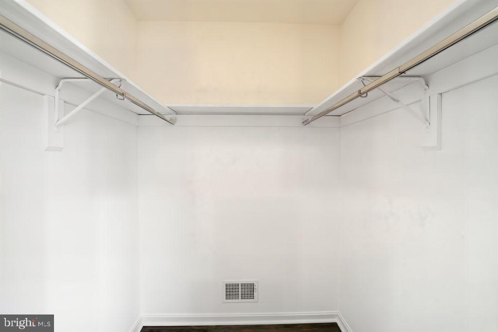 BANNISTER - Residential