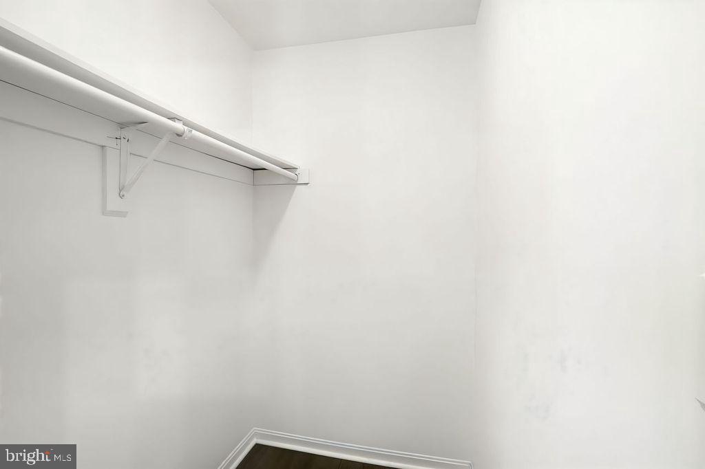 BANNISTER - Residential