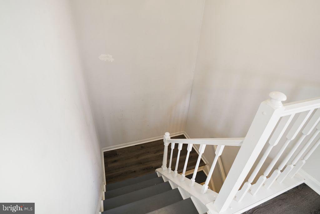 BANNISTER - Residential