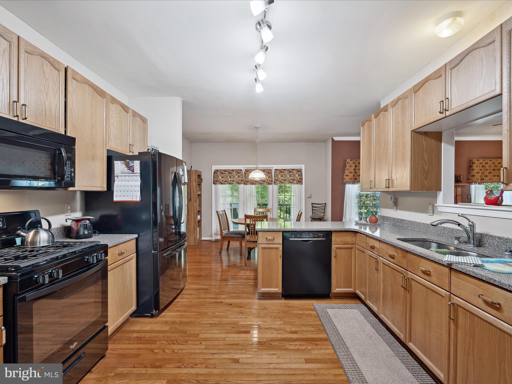 STONEBRIDGE - Residential