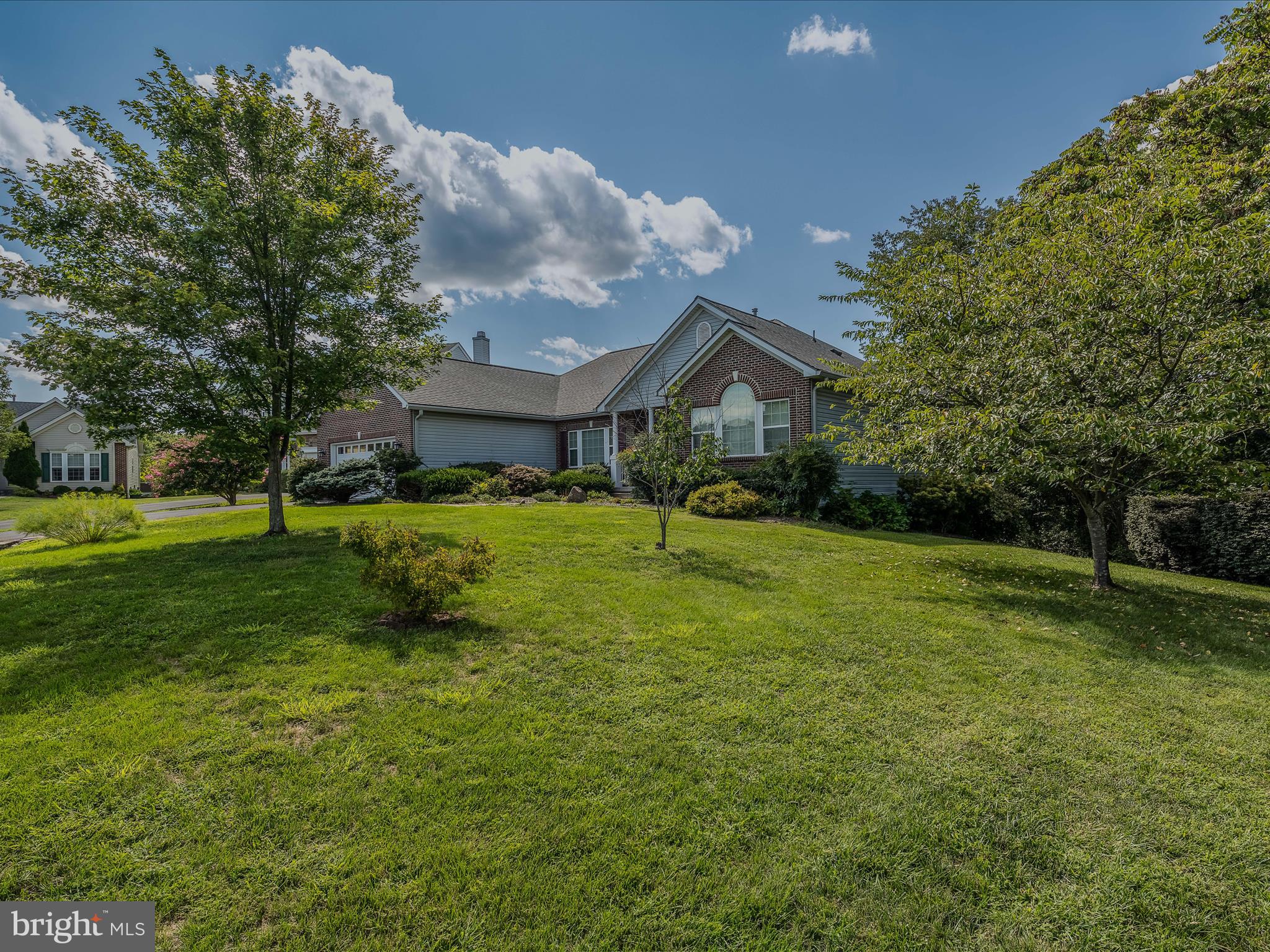 STONEBRIDGE - Residential