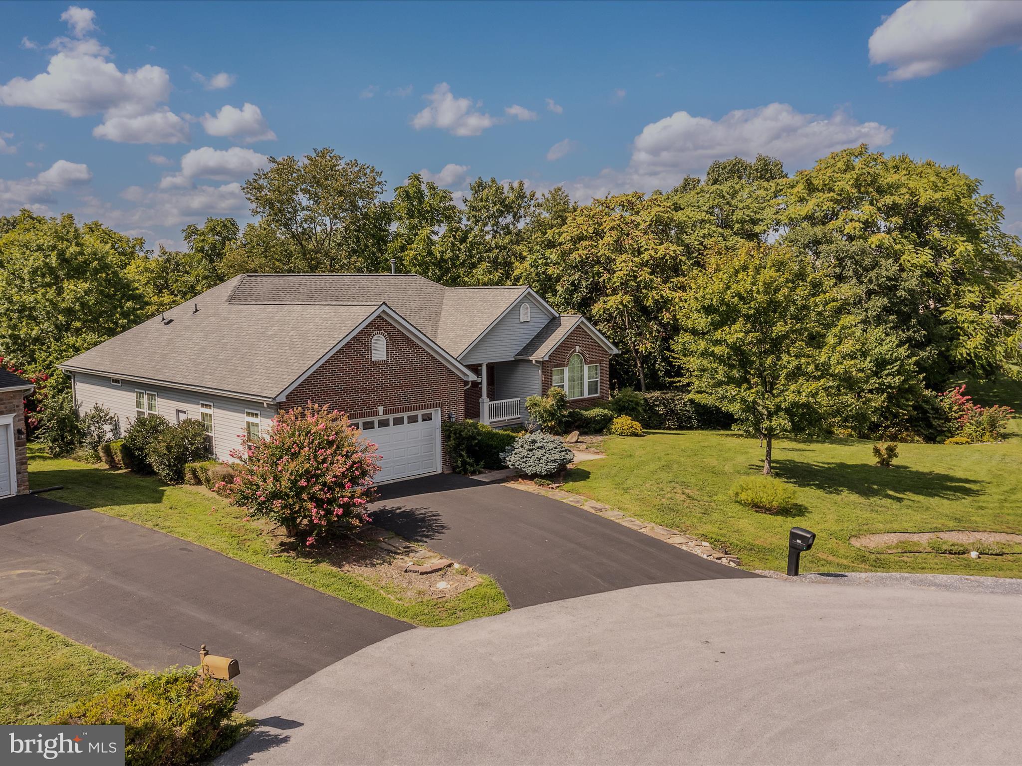 STONEBRIDGE - Residential