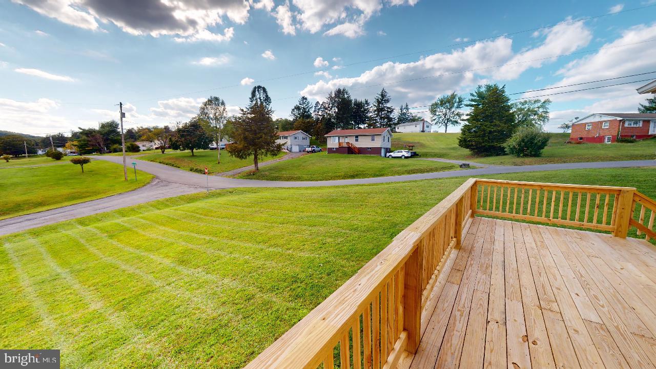 OLD SUNRISE SUMMIT - Residential