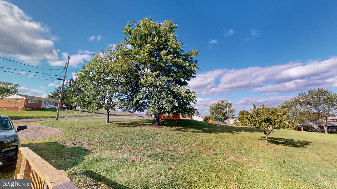 OLD SUNRISE SUMMIT - Residential