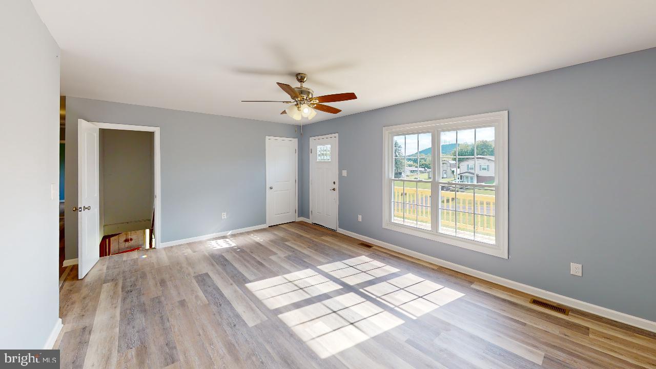 OLD SUNRISE SUMMIT - Residential