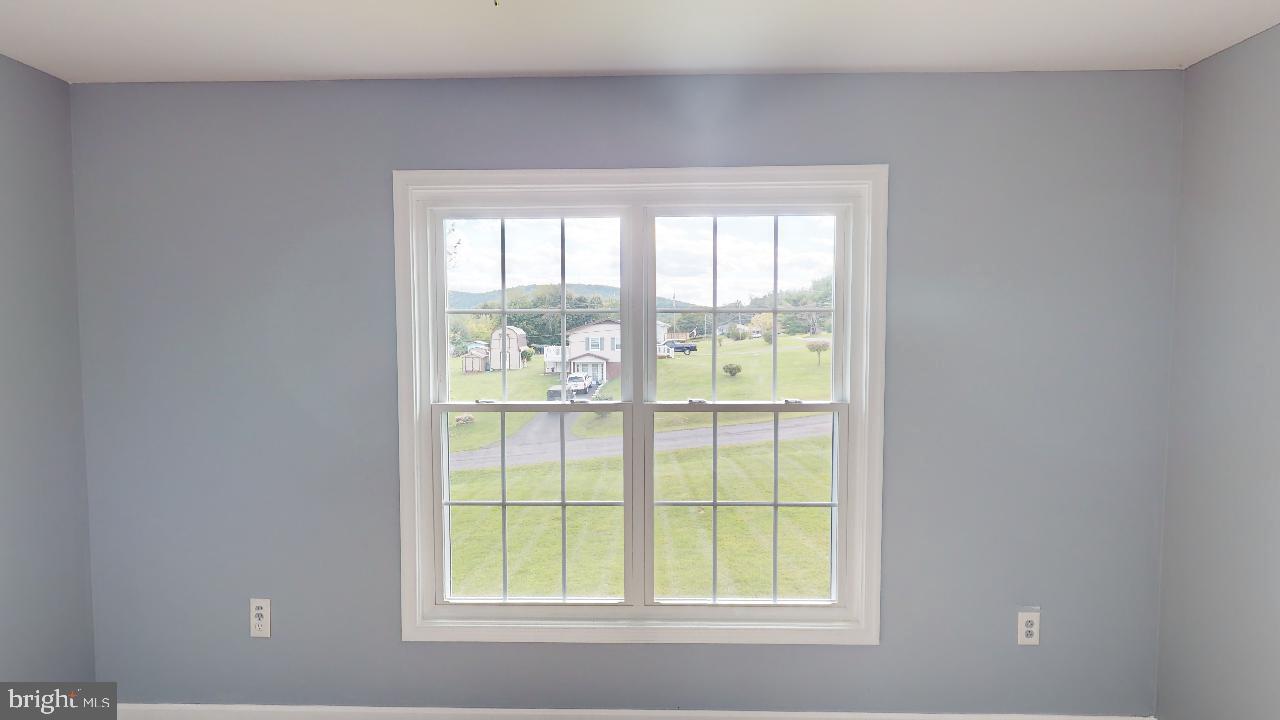 OLD SUNRISE SUMMIT - Residential