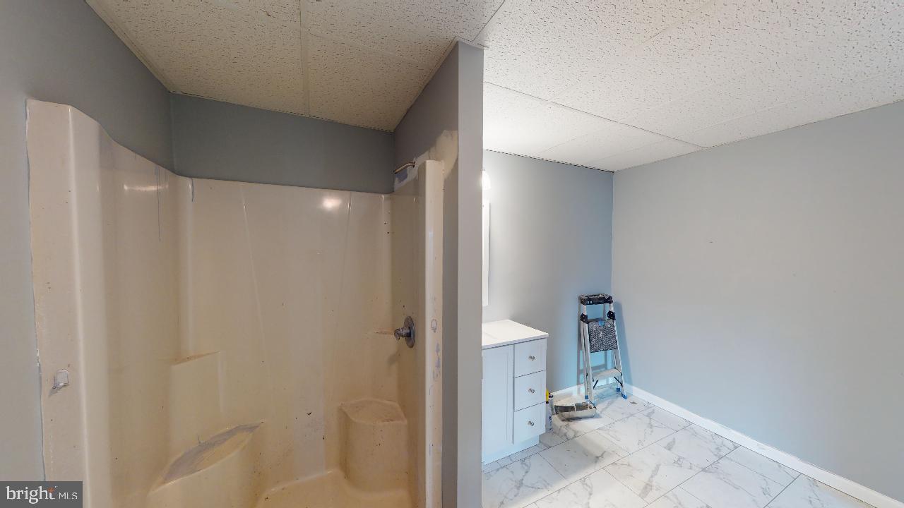 OLD SUNRISE SUMMIT - Residential