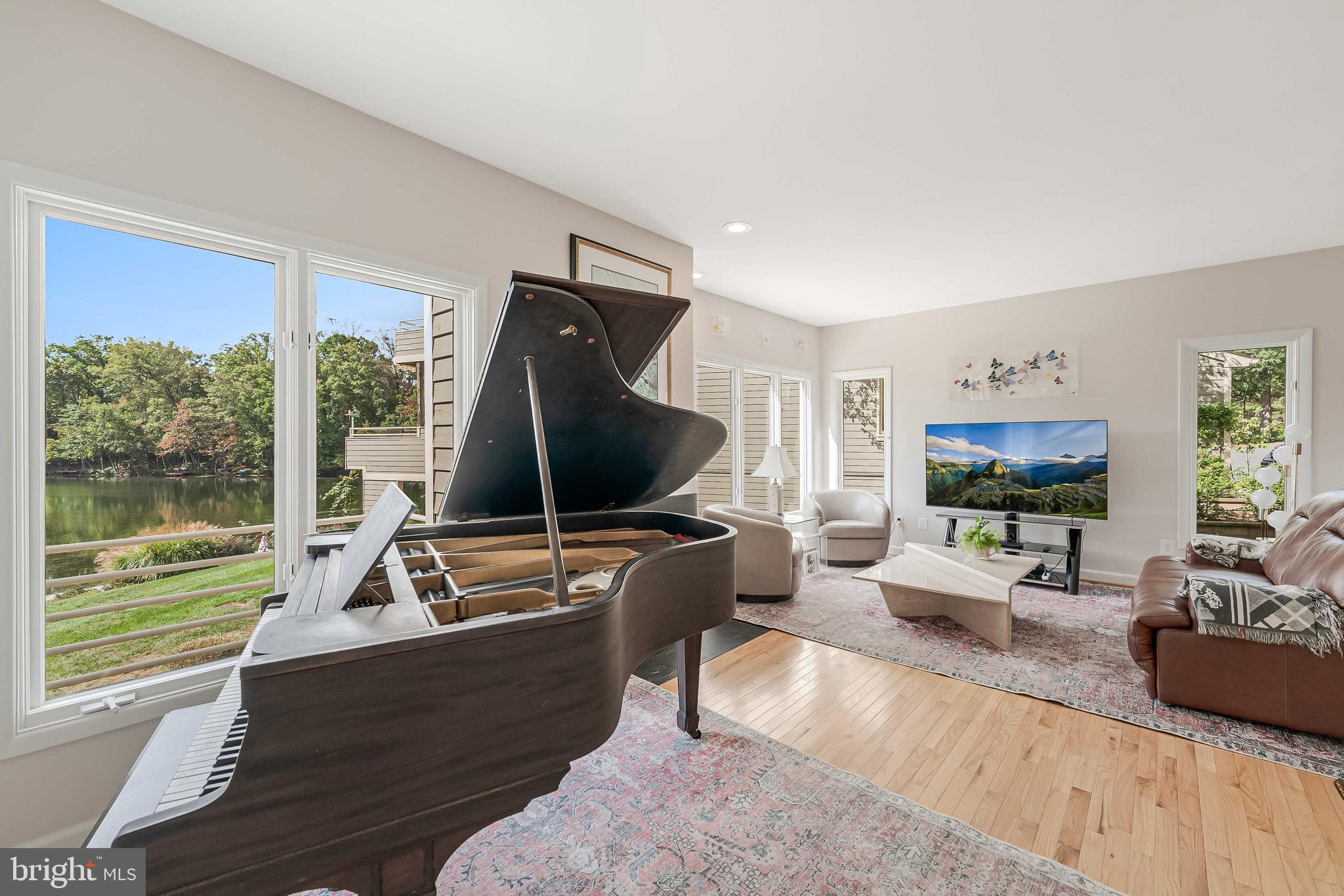 LAKEPORT - Residential