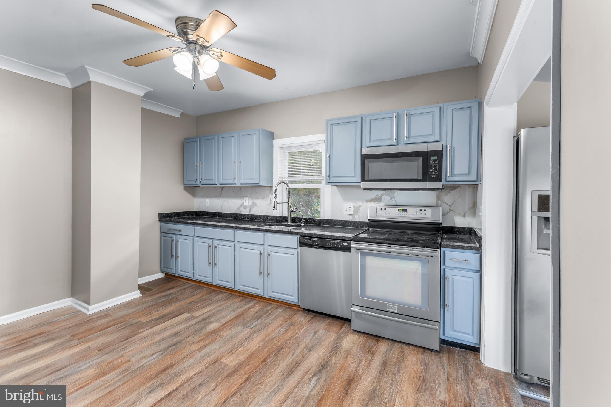 1412 OPUS AVENUE