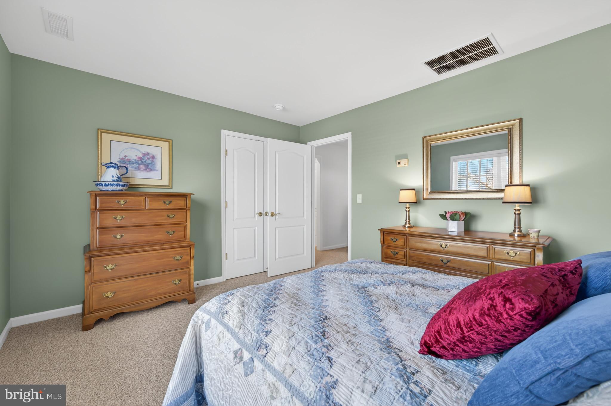 EASTON CLUB EAST - Residential