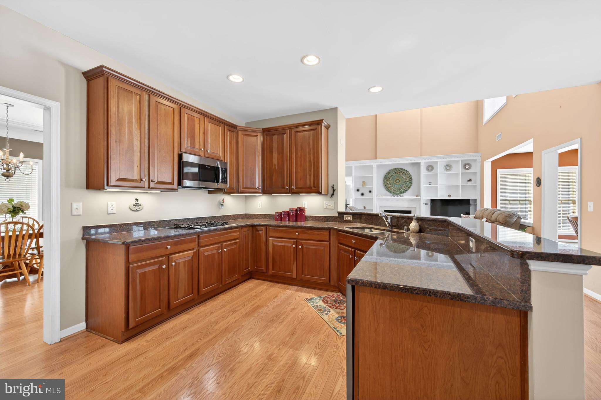 EASTON CLUB EAST - Residential