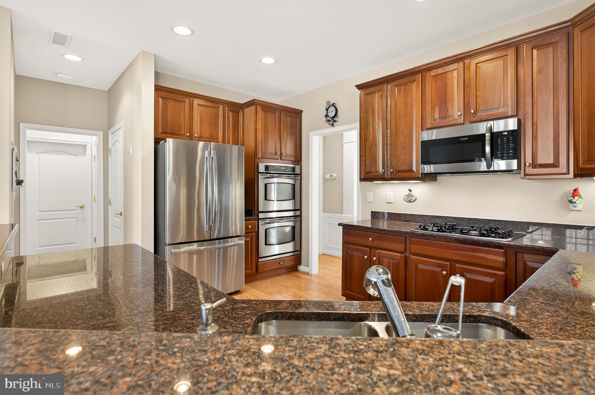 EASTON CLUB EAST - Residential