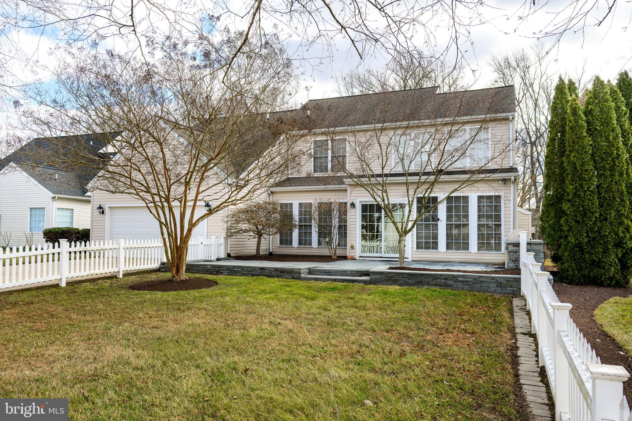 EASTON CLUB EAST - Residential