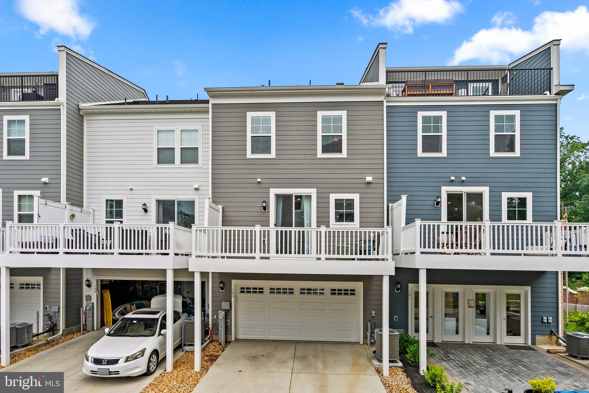 PARKSIDE PRESERVE - Residential