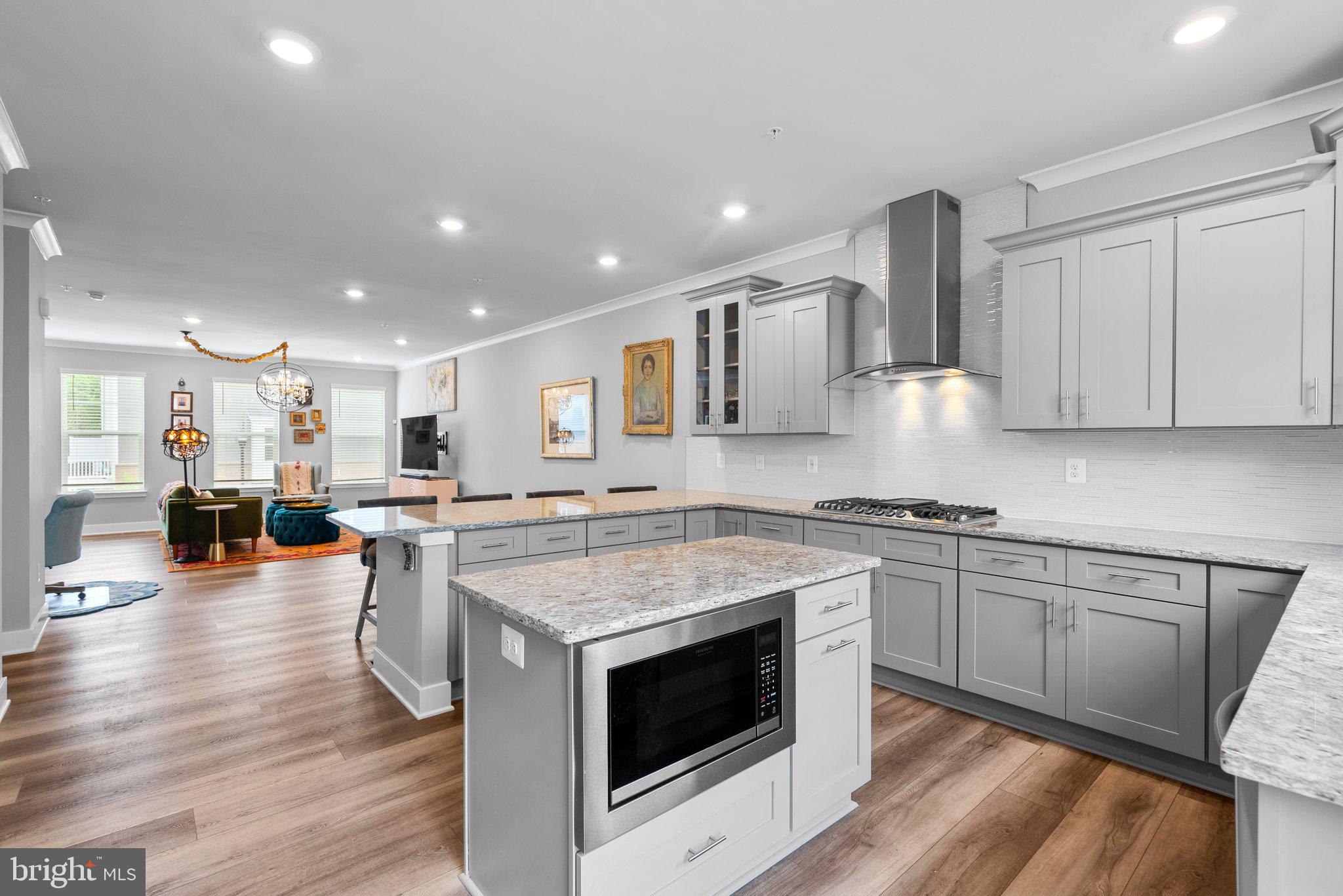 PARKSIDE PRESERVE - Residential