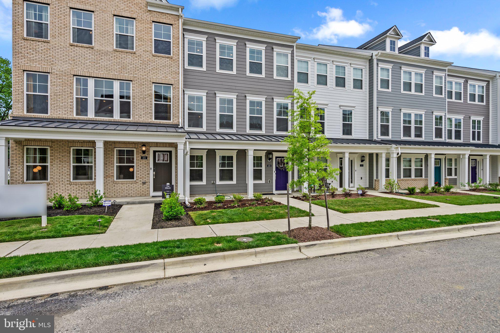 PARKSIDE PRESERVE - Residential