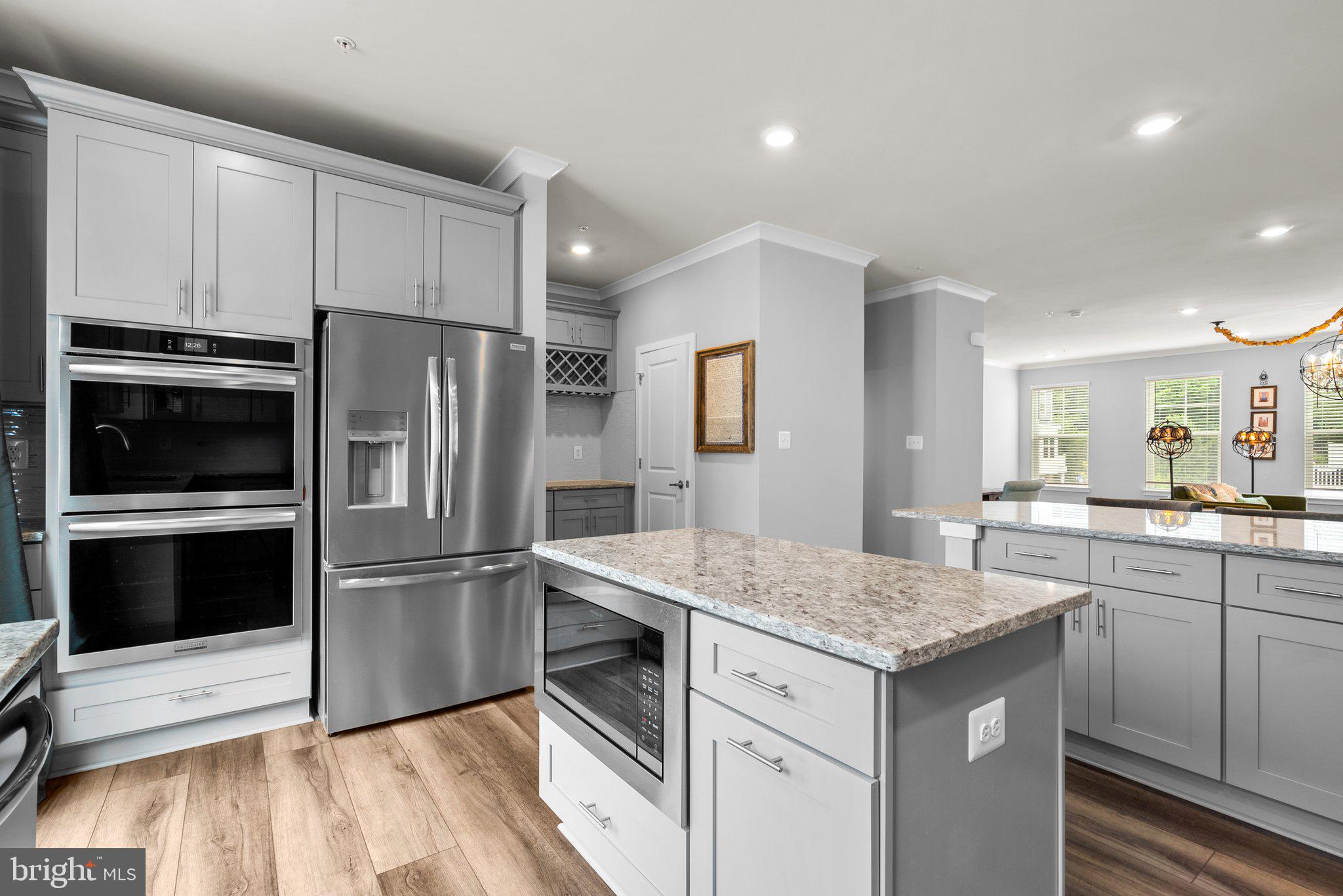 PARKSIDE PRESERVE - Residential