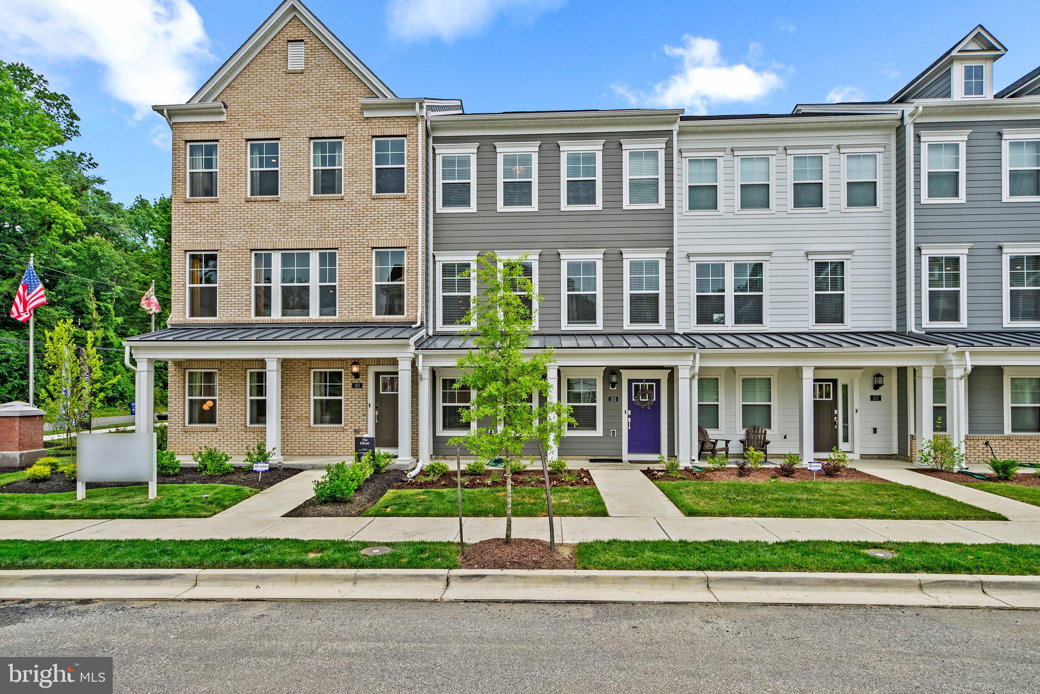 PARKSIDE PRESERVE - Residential