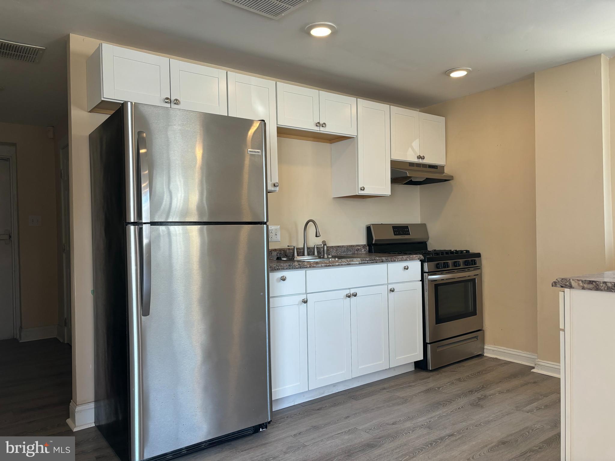 32 EDGEWATER AVENUE