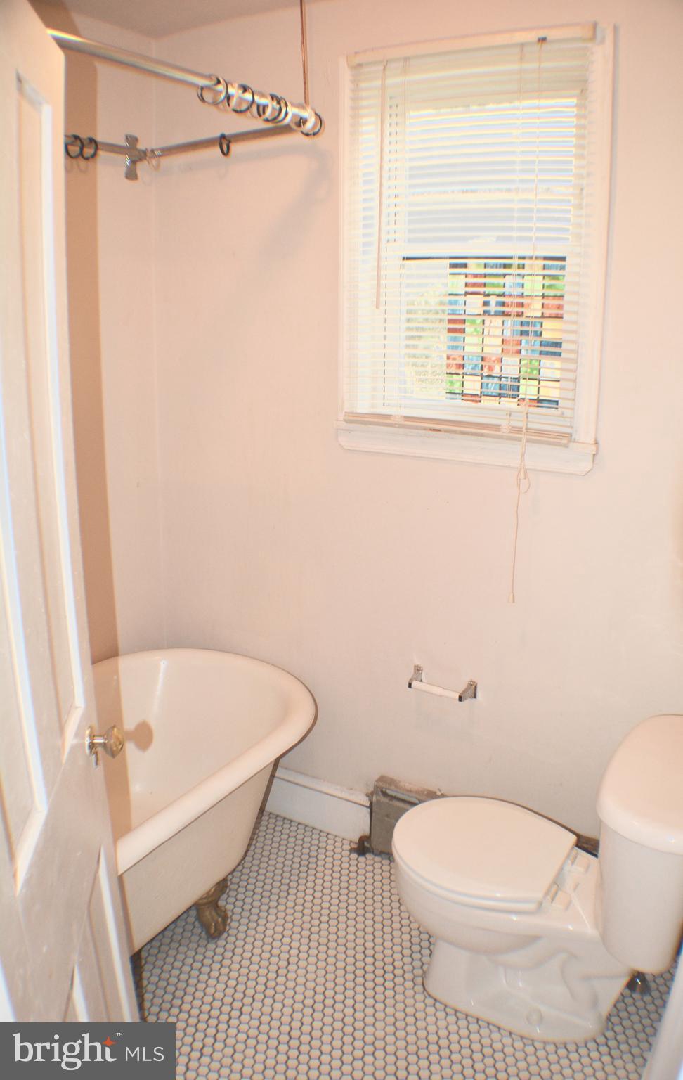 GERMANTOWN - Residential Lease