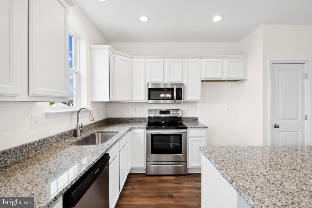 Photo of 3636 Fieldstone Drive #LOT 191, DOVER, PA 17315 (MLS # PAYK2089772)