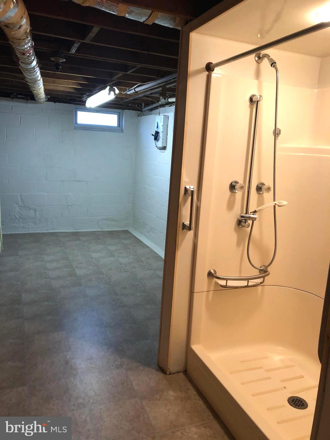 OVERLEA - Residential