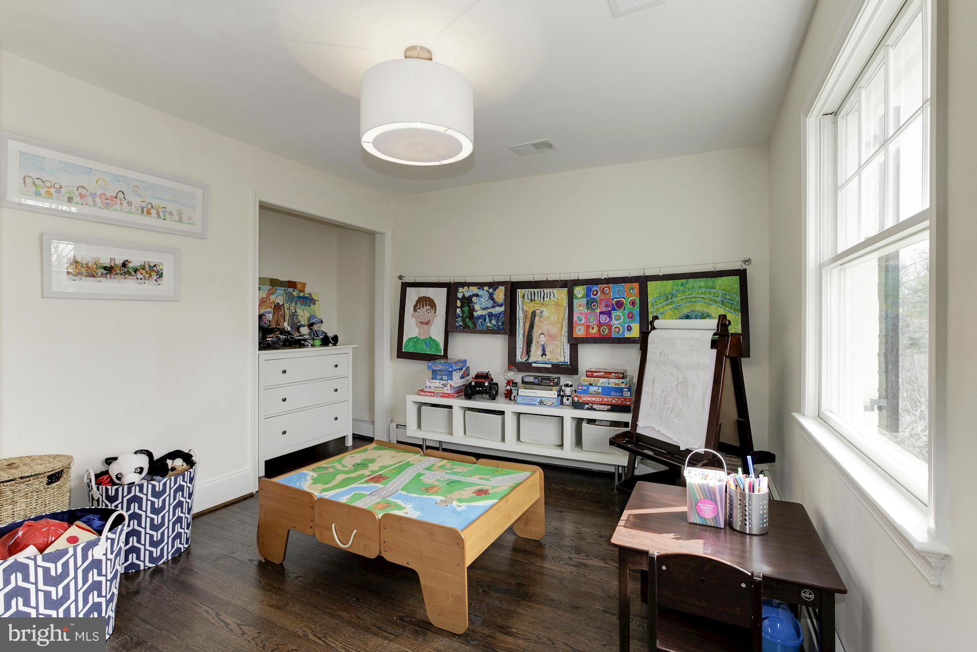 SPRINGFIELD - Residential