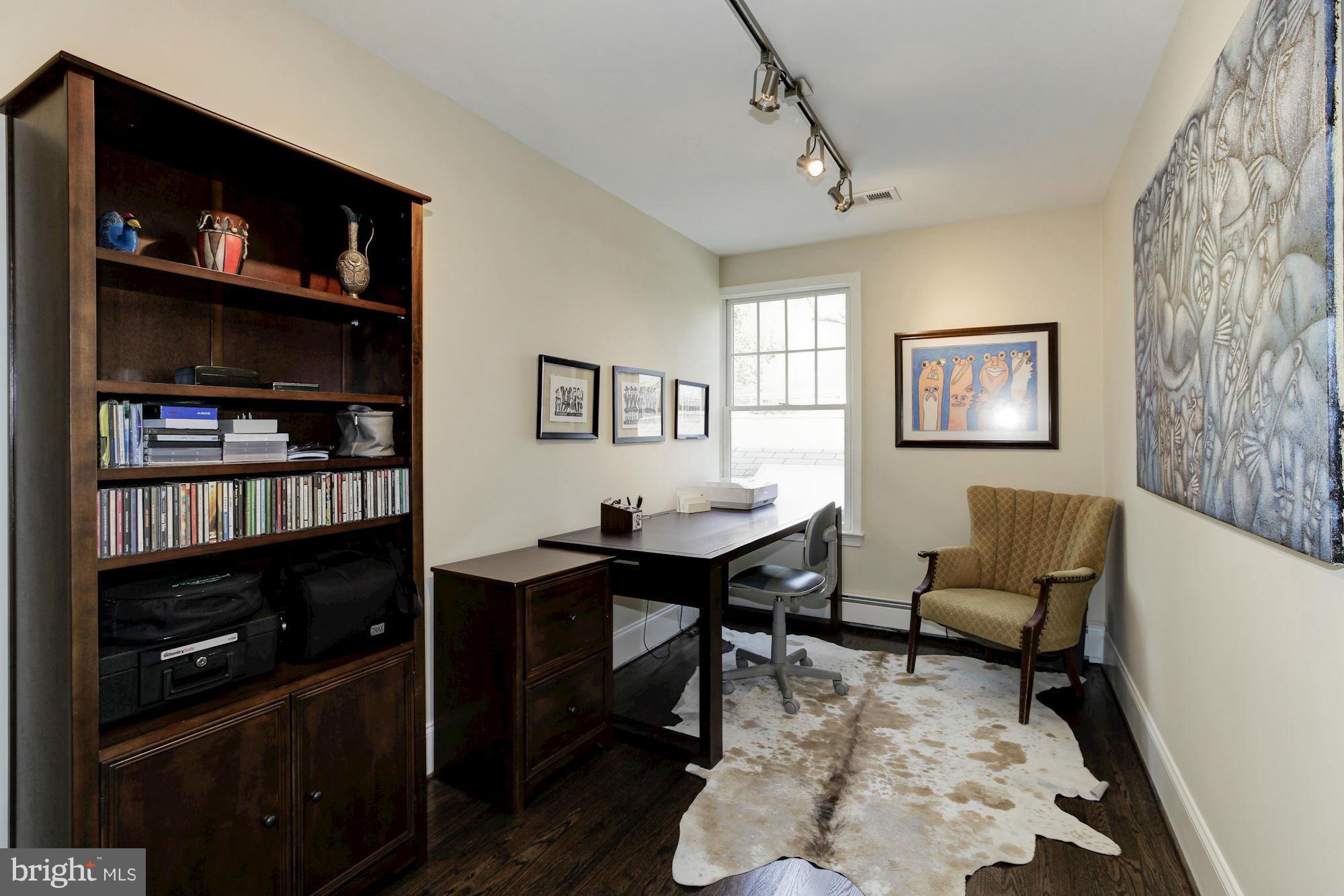 SPRINGFIELD - Residential