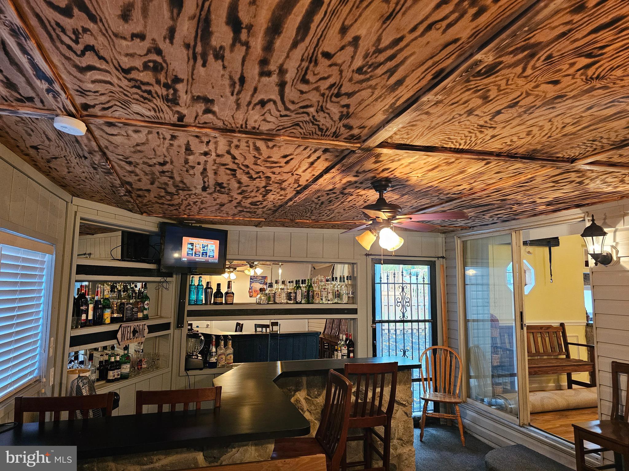 RIVER BEND - Residential