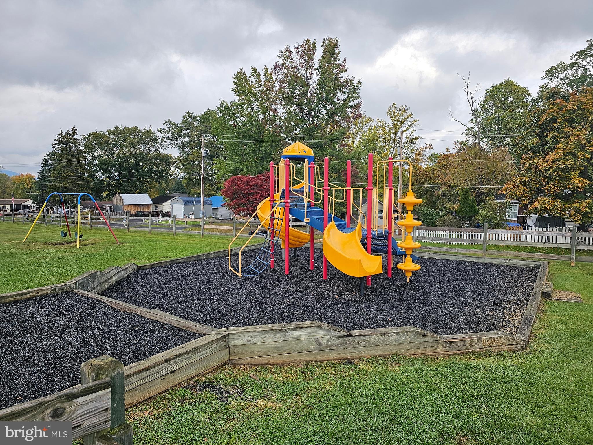 RIVER BEND - Residential