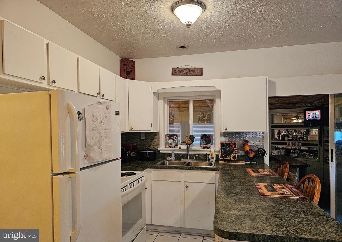 RIVER BEND - Residential