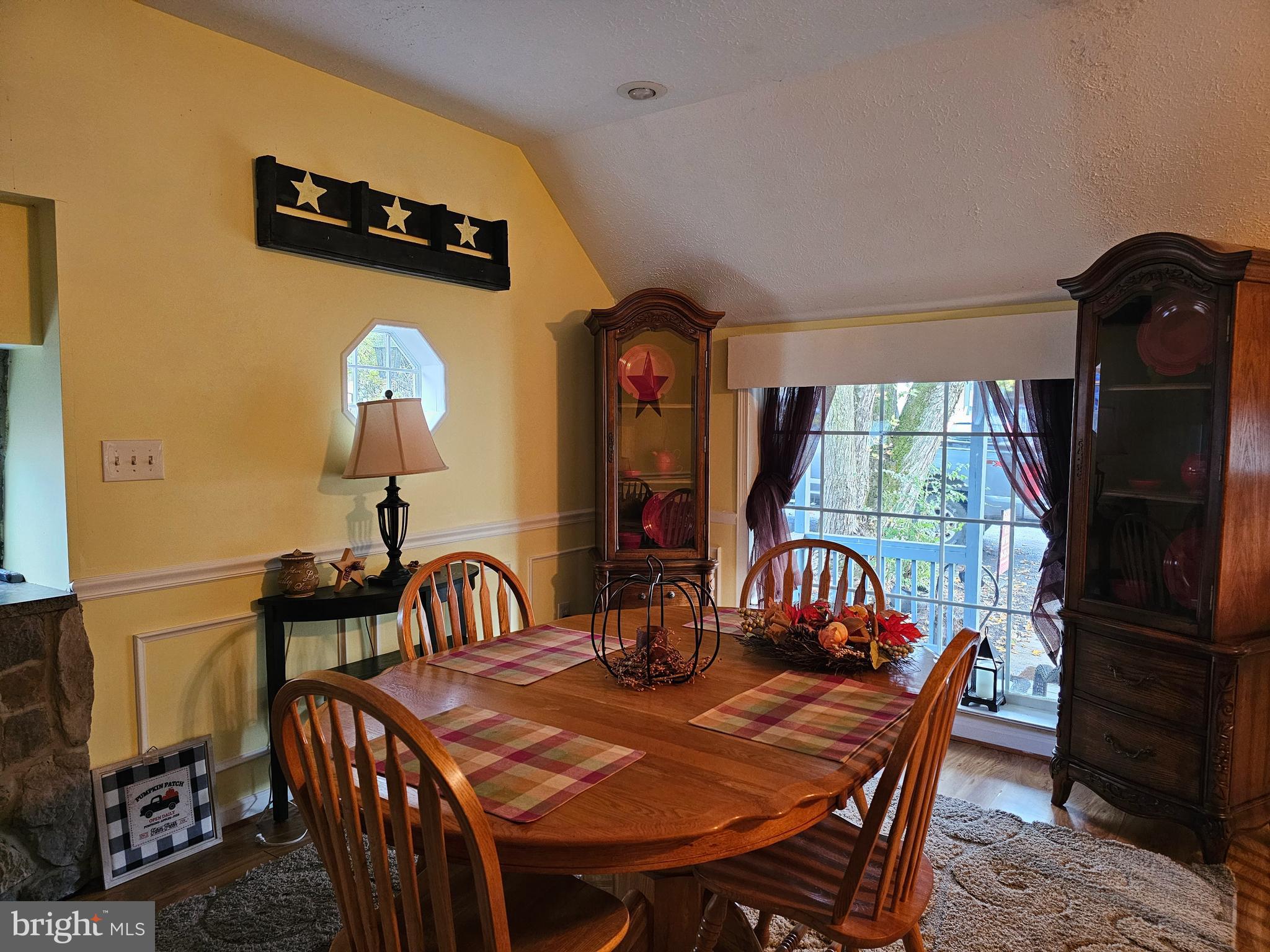 RIVER BEND - Residential