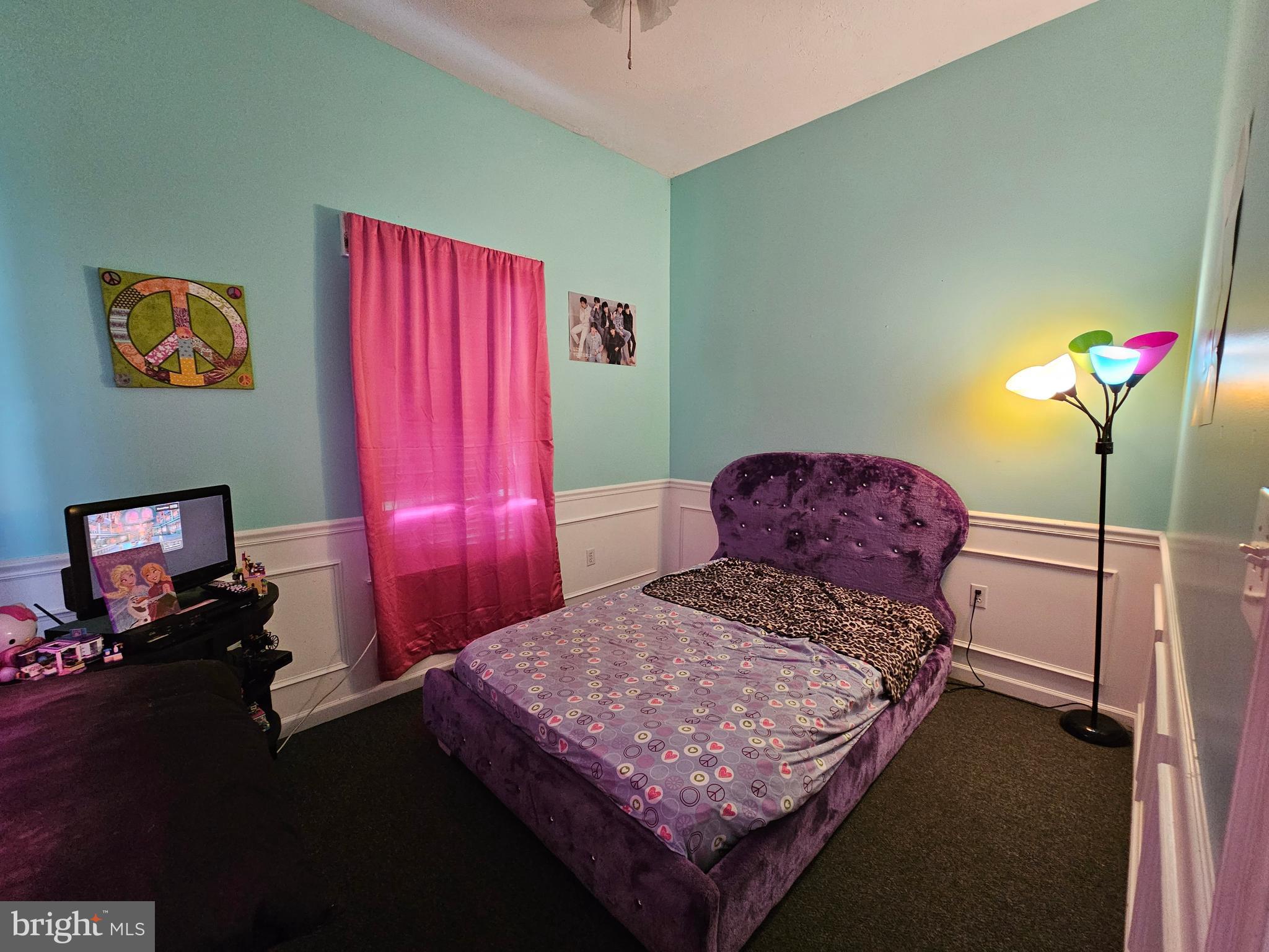 RIVER BEND - Residential