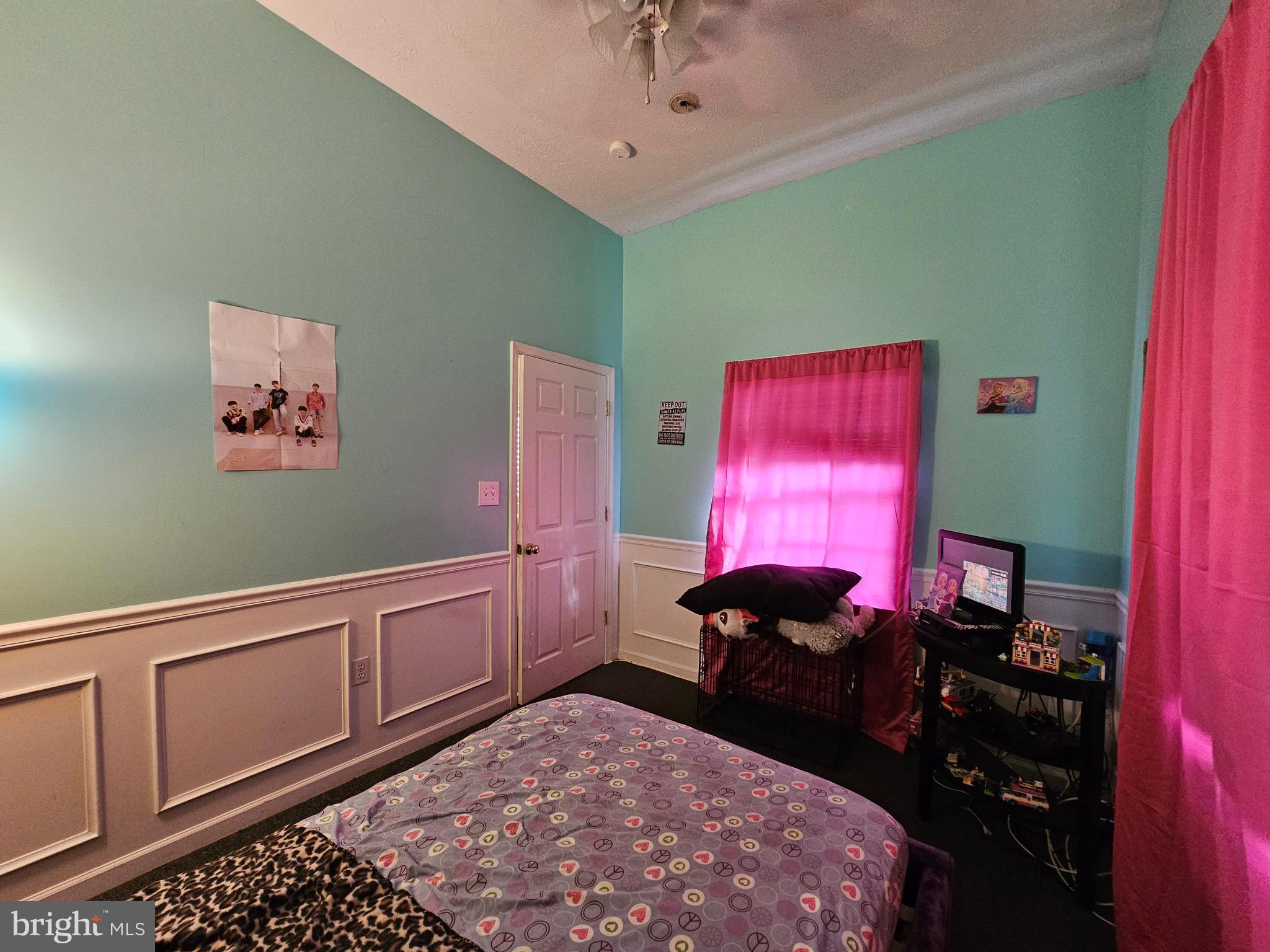 RIVER BEND - Residential