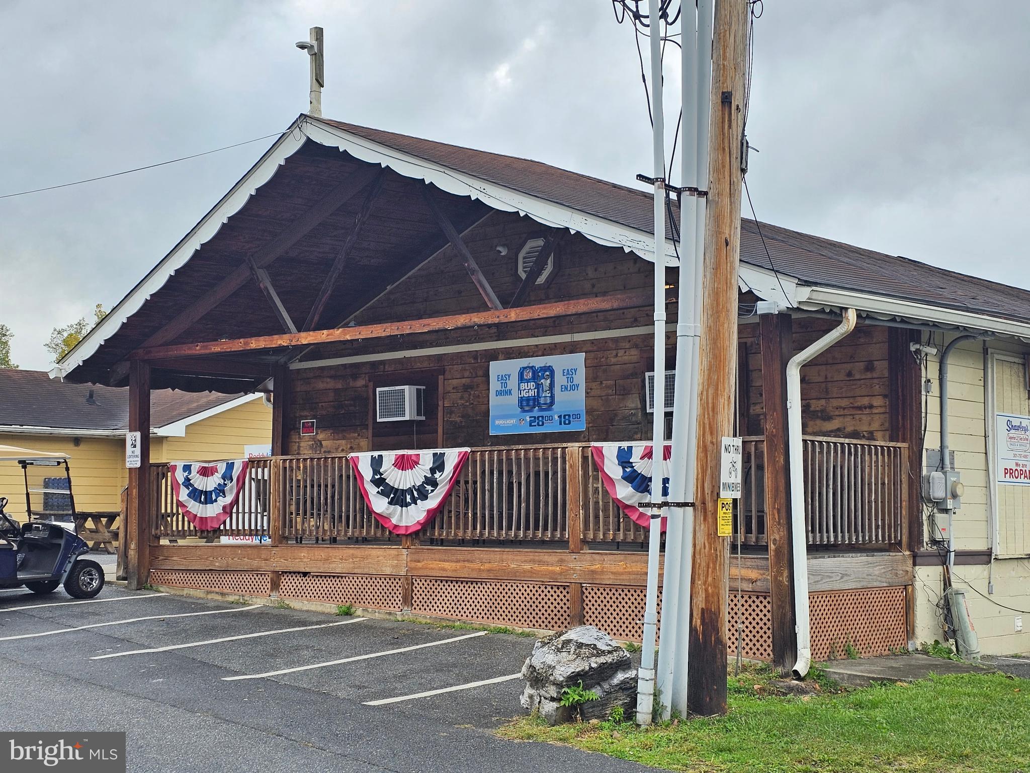 RIVER BEND - Residential