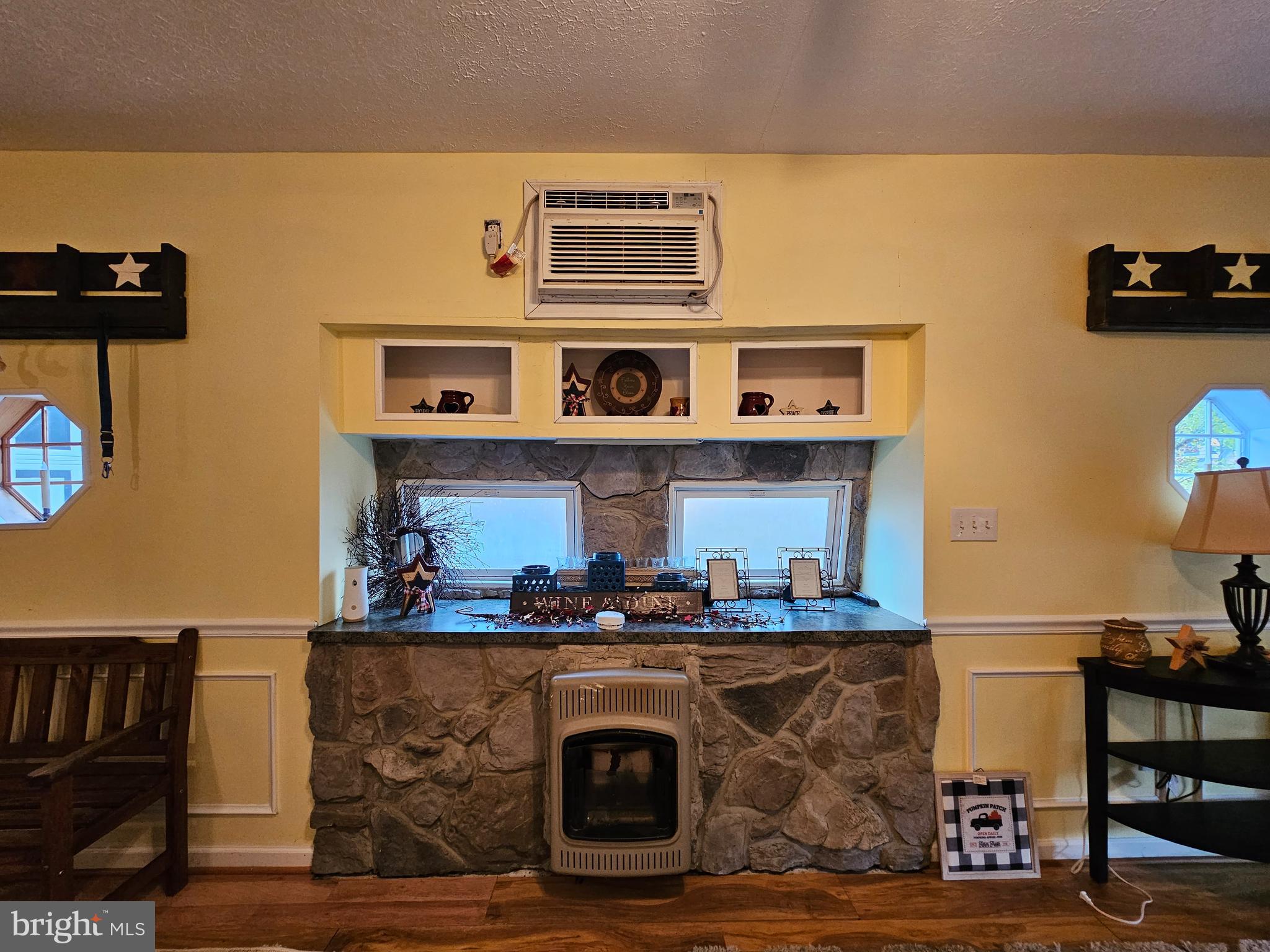 RIVER BEND - Residential