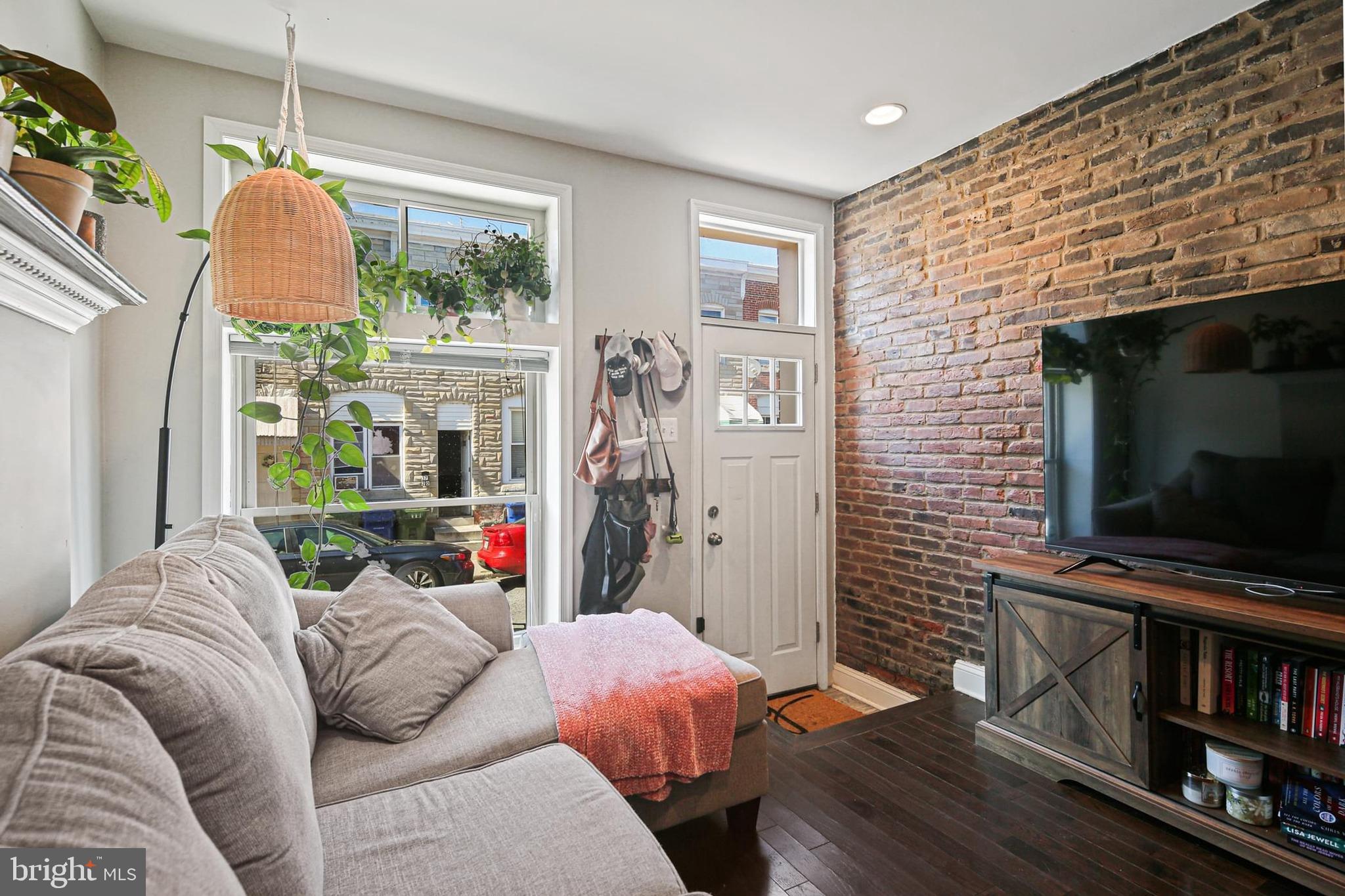 HIGHLANDTOWN - Residential