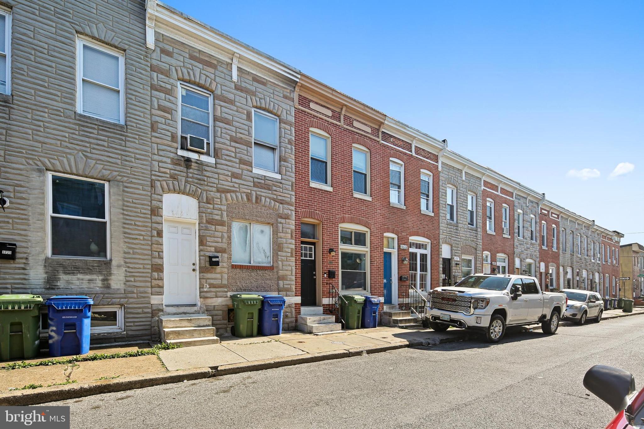 HIGHLANDTOWN - Residential