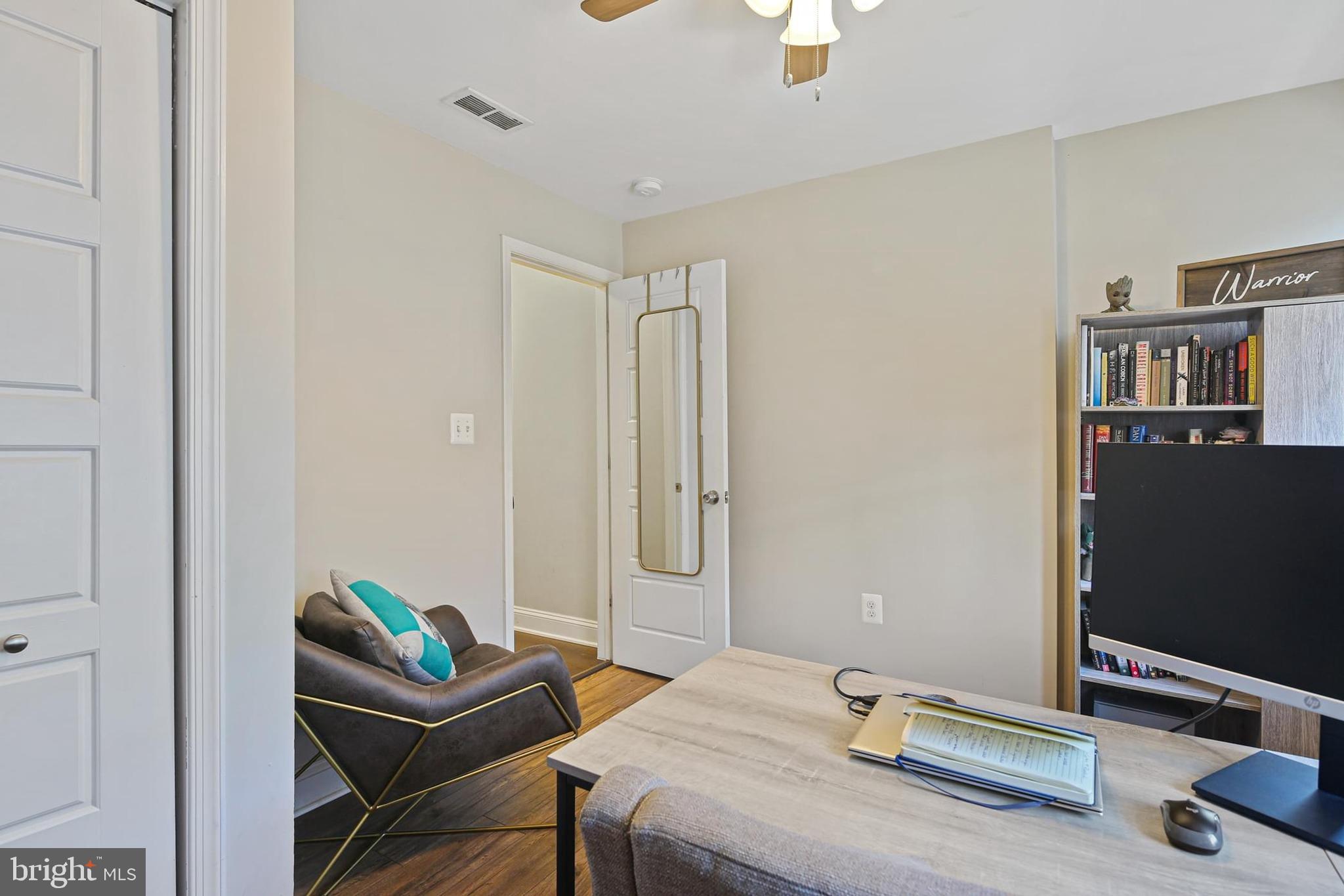 HIGHLANDTOWN - Residential