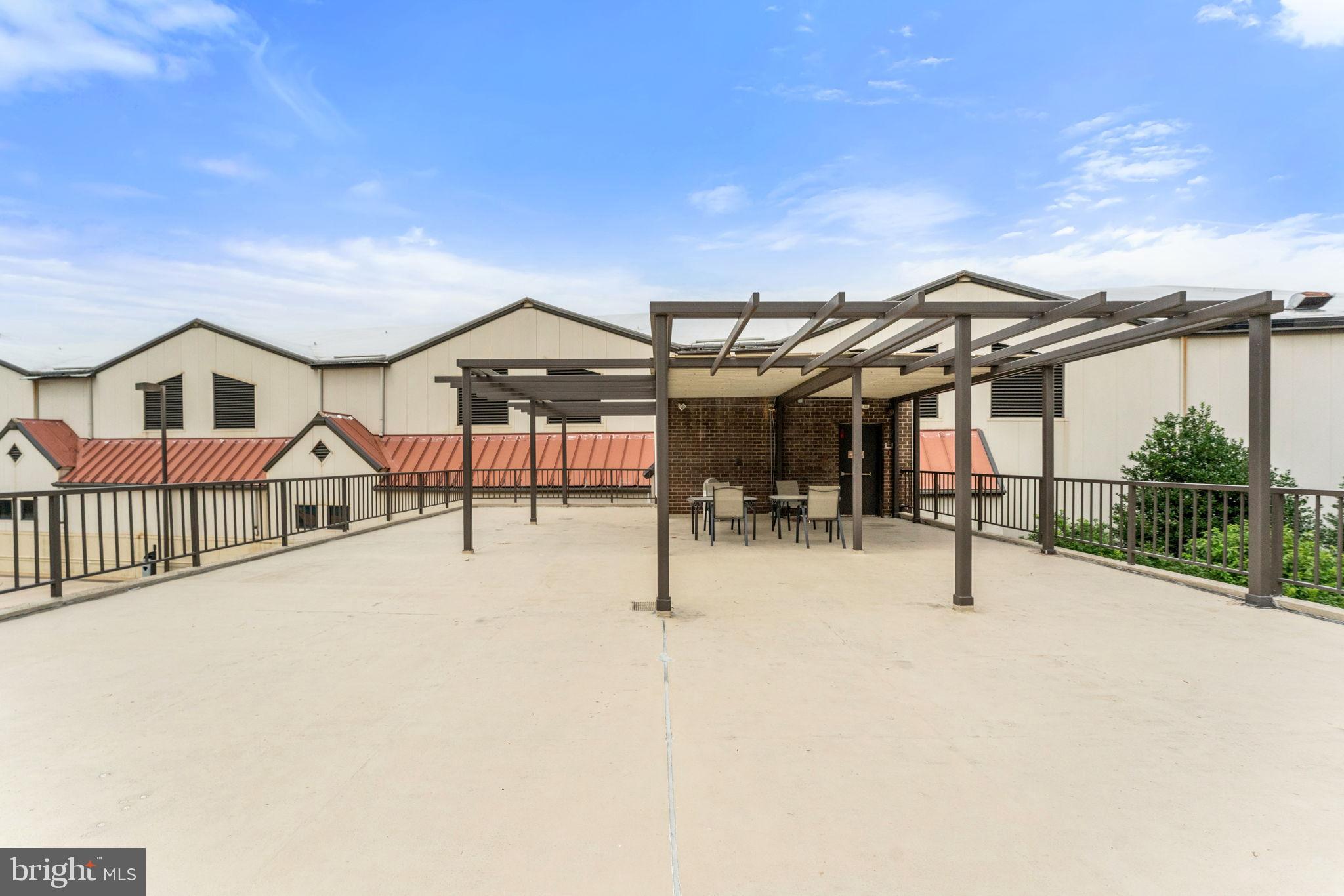 REGENCY AT MCLEAN - Residential