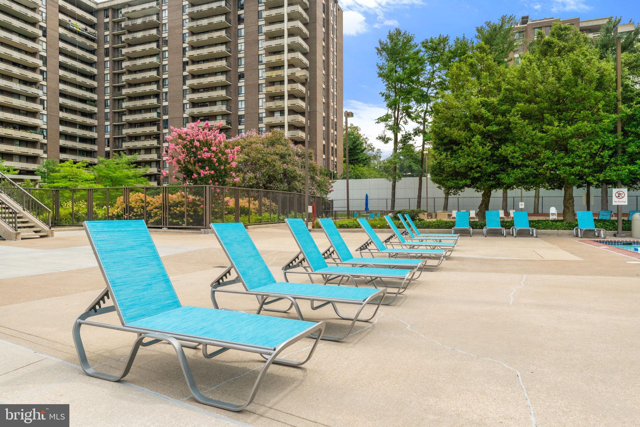 REGENCY AT MCLEAN - Residential