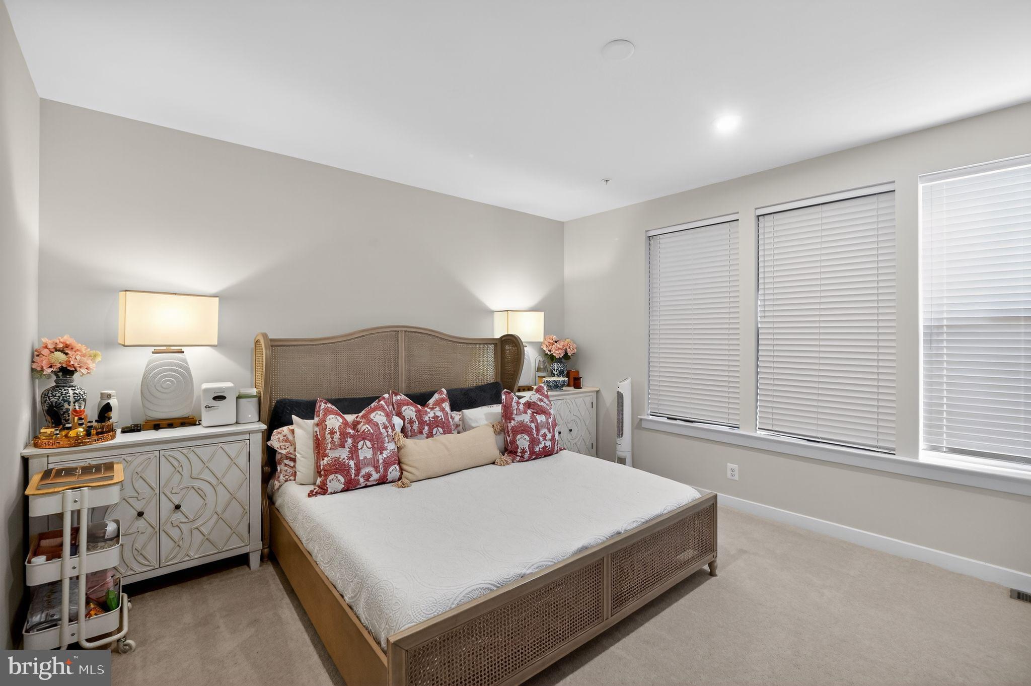 DULLES TECHNOLOGY - Residential