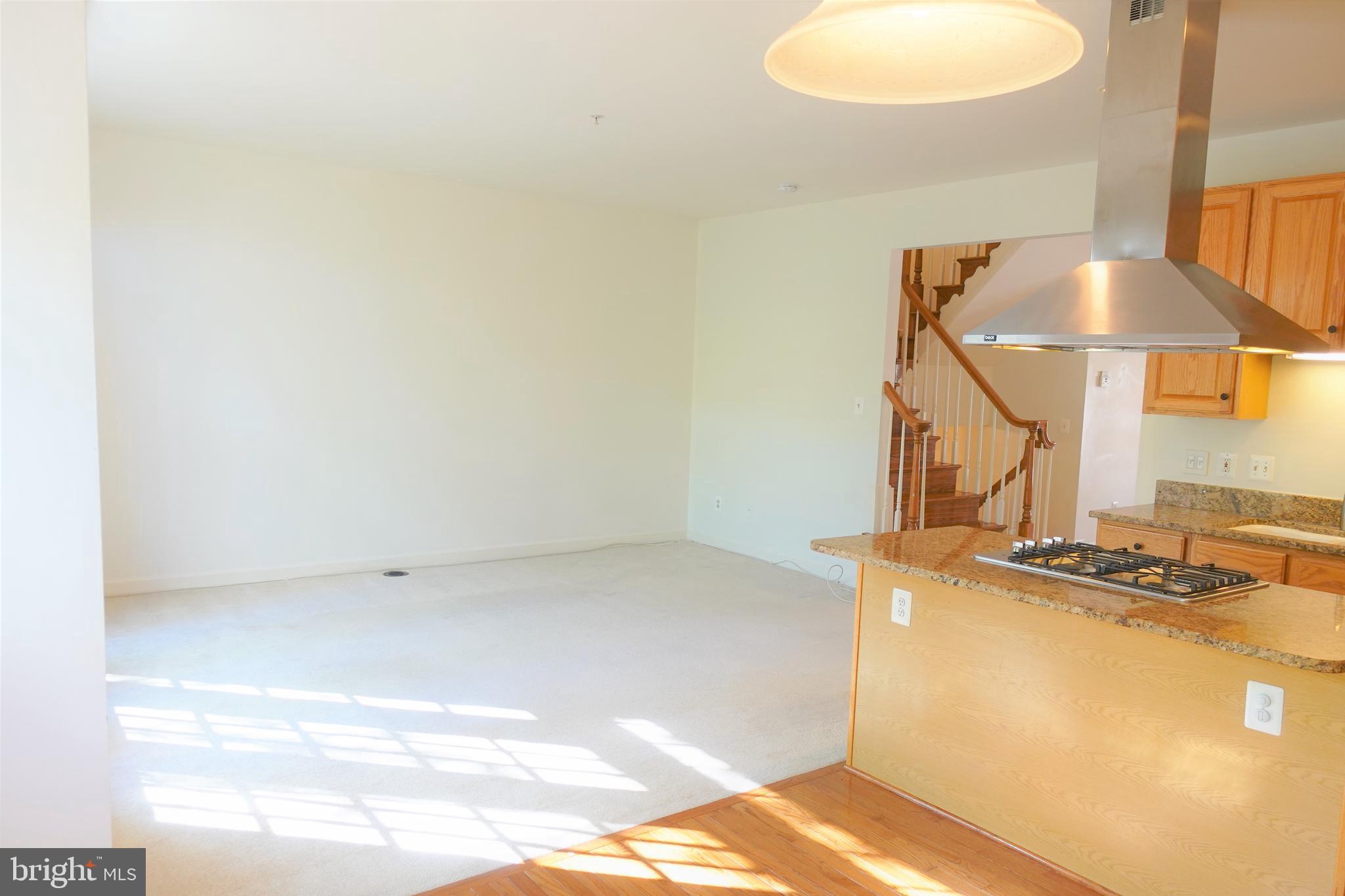 BRENTWOOD - Residential Lease