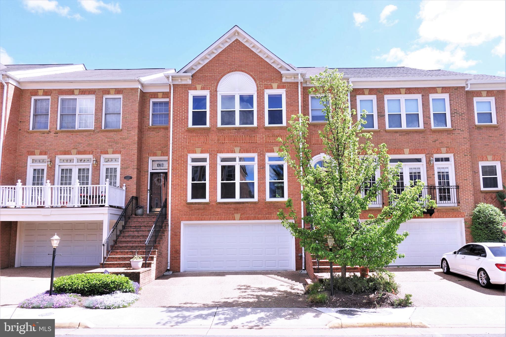 BRENTWOOD - Residential Lease