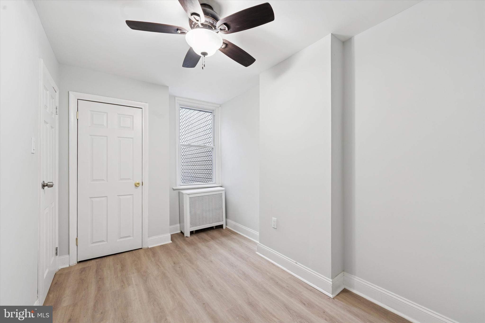 POINT BREEZE - Residential