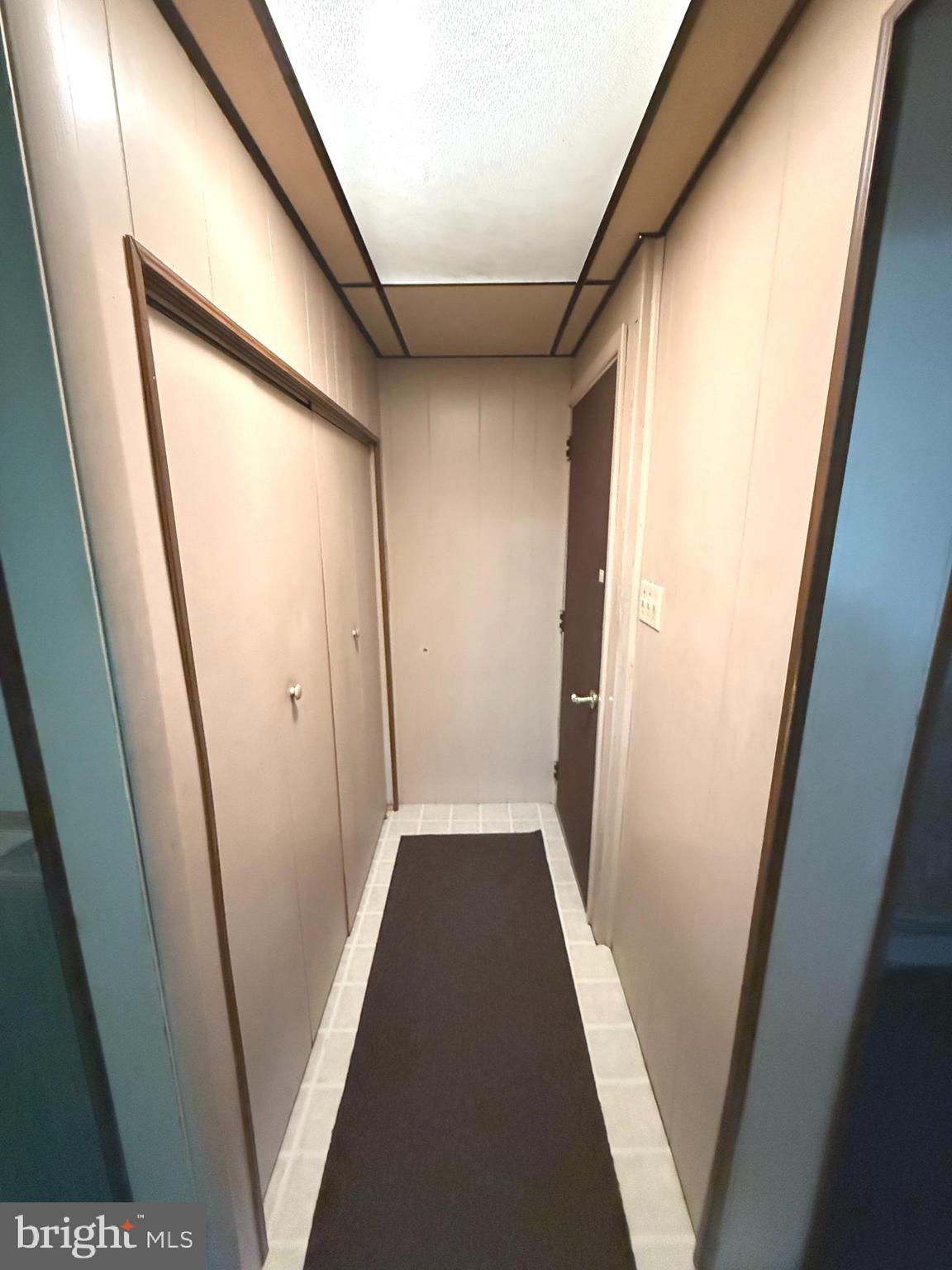 DUTCH HILL - Residential