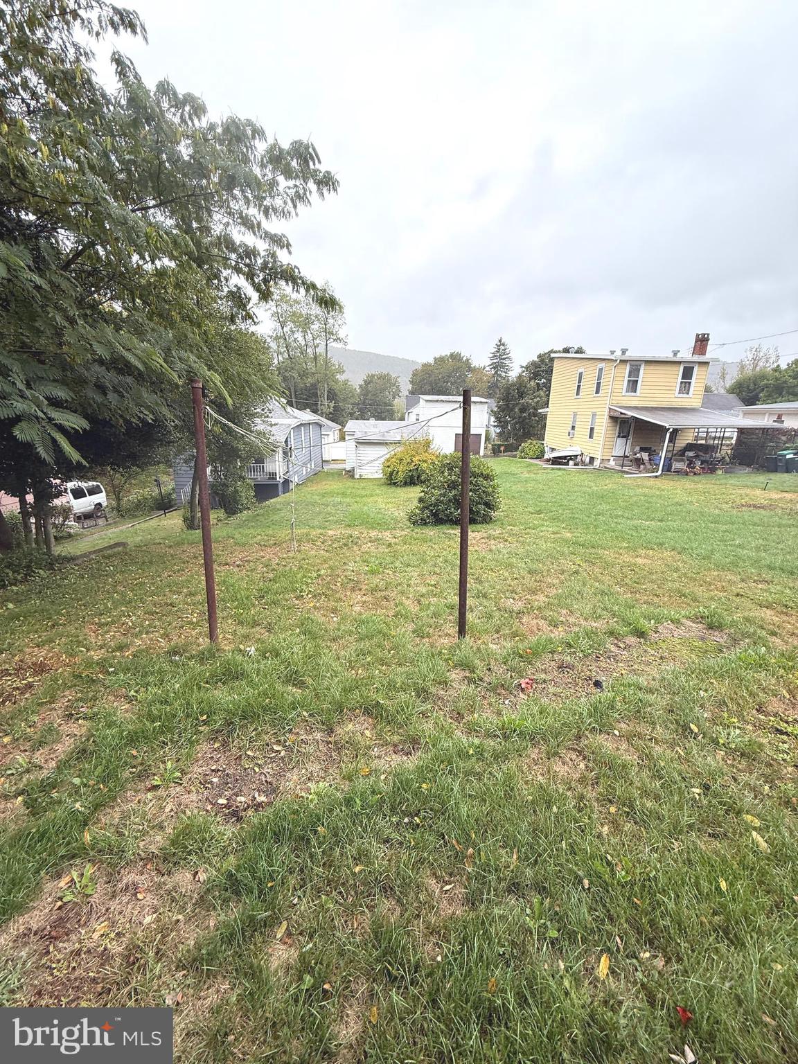 DUTCH HILL - Residential