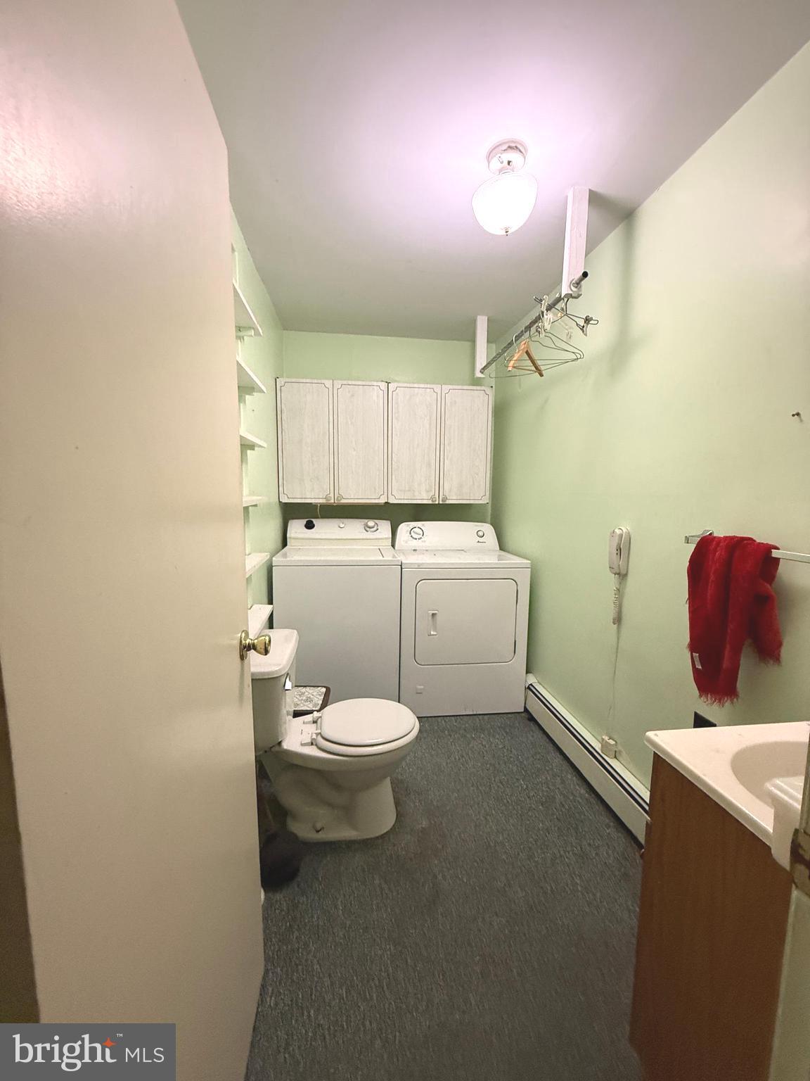 DUTCH HILL - Residential